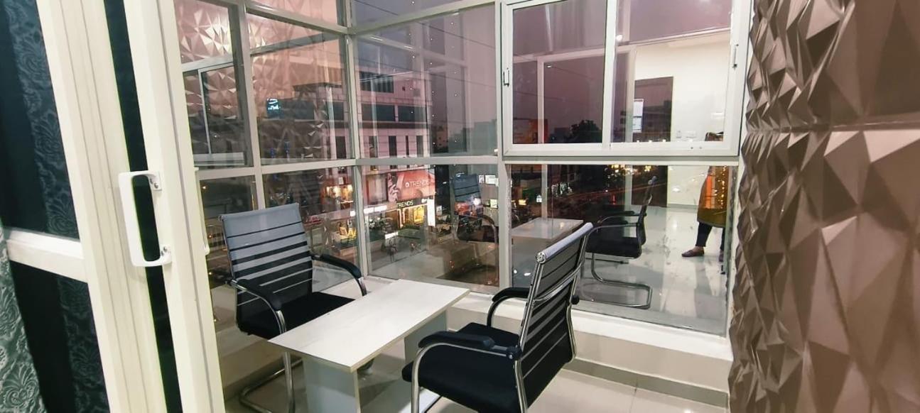 Hotel Vaishnavi Grand Miriālgūda 外观 照片